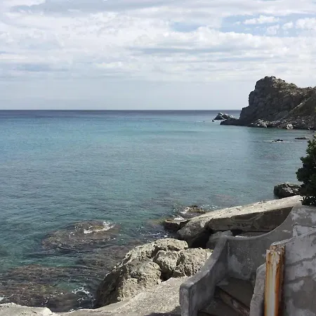 Ferienhaus La Pincoya - Depandance In Sul Mare, Caminia *